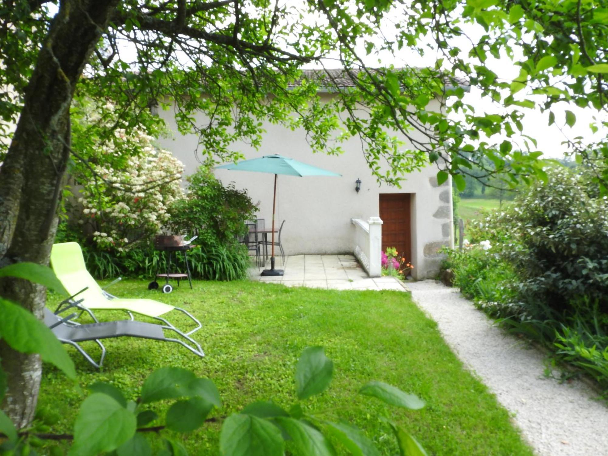 Villa La Charmatière à Haute-Rivoire Extérieur photo
